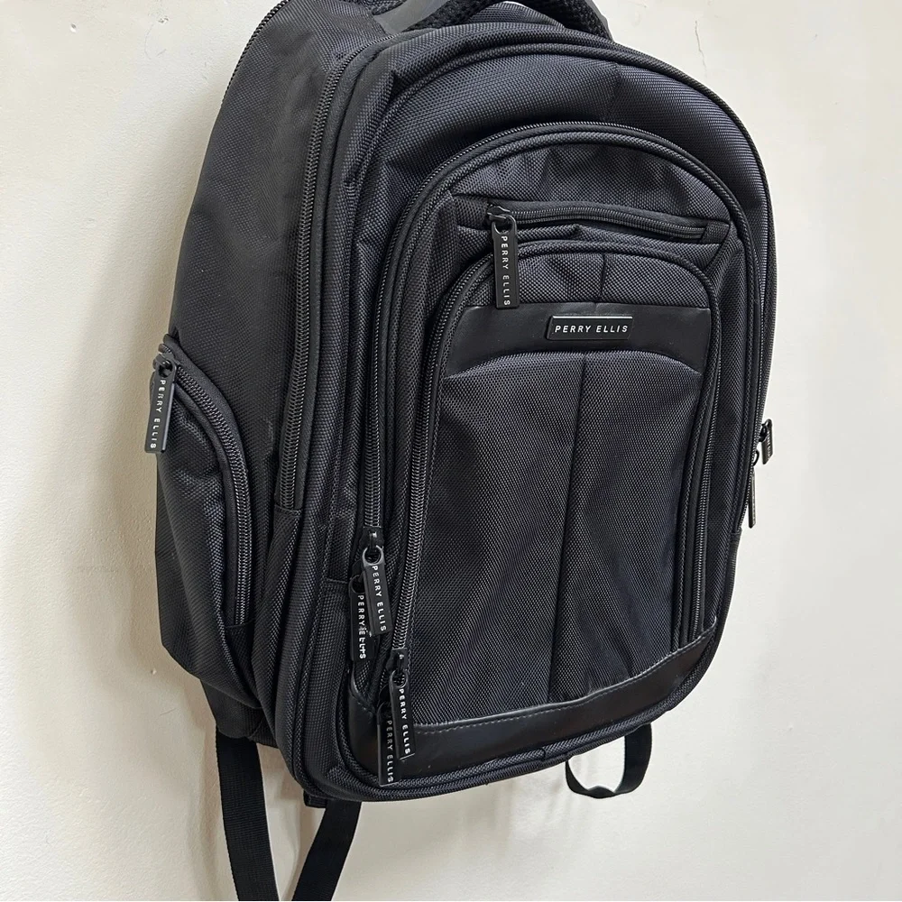 Perry Ellis Unisex M146 Black Business Laptop Backpack